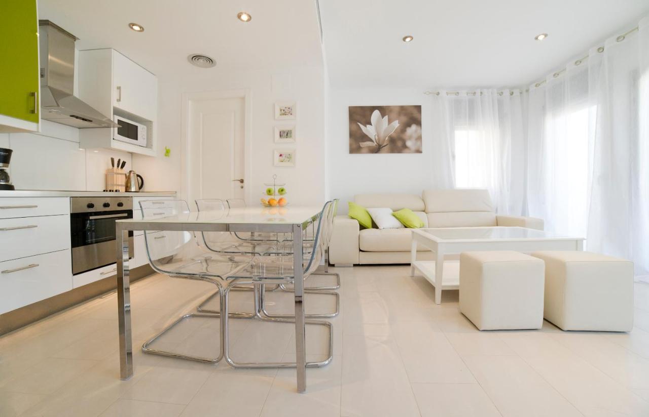 Tranquil Duplex In Sitges, Barcelona,Sea Views, Parking, Terrace Apartment Exterior foto